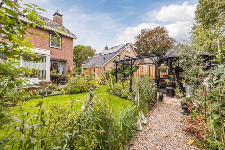 Photo 51 of Hofstraat 27