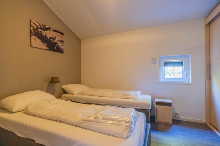 Photo 18 of Helleweg 8-0001