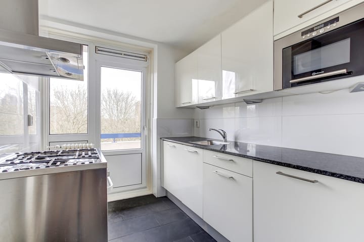 Foto 8 van Van Nijenrodeweg 414