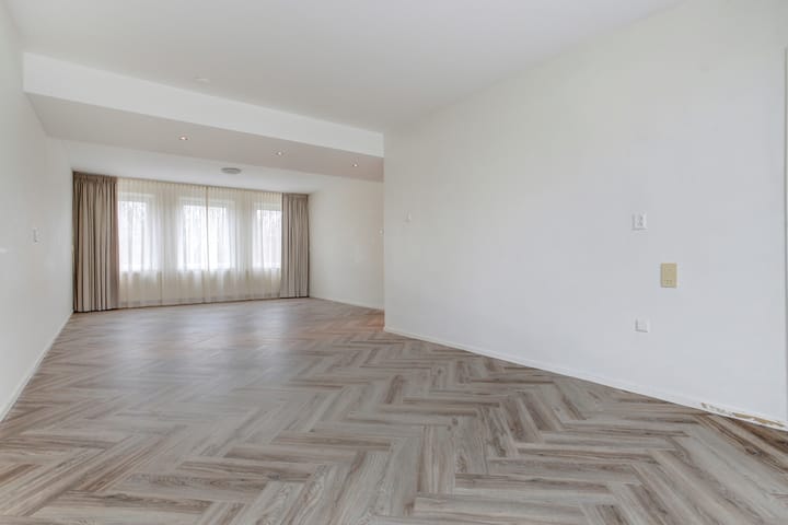 Foto 10 van Van Nijenrodeweg 414