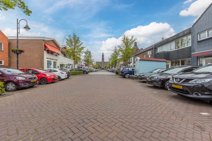 Photo 8 of Voorstraat 8