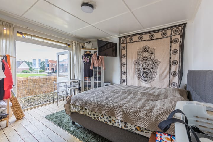 Photo 30 of Voorstraat 8