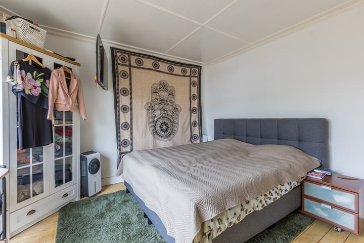 Photo 32 of Voorstraat 8