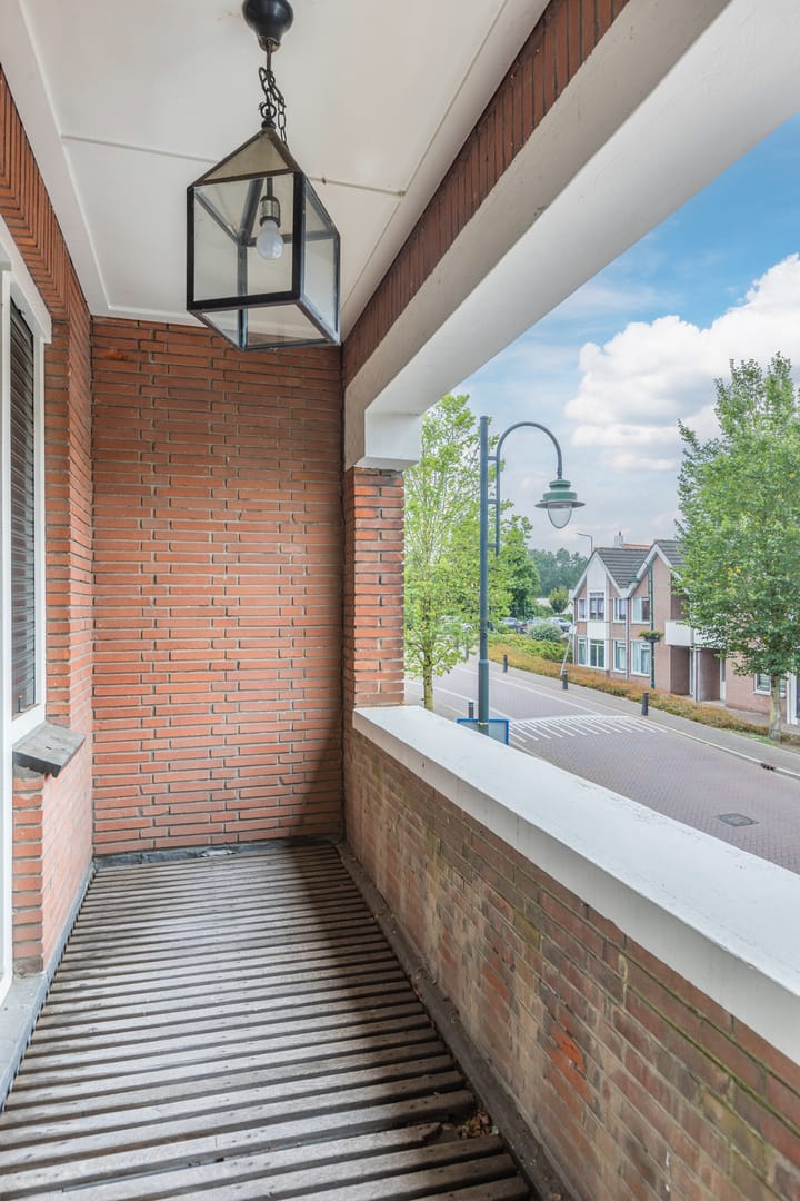 Photo 44 of Voorstraat 8