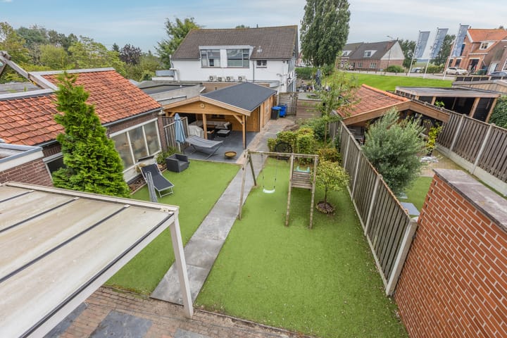 Photo 48 of Voorstraat 8