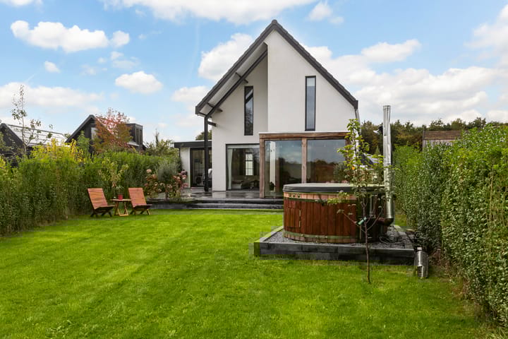 Oeverwalweg 233 main image