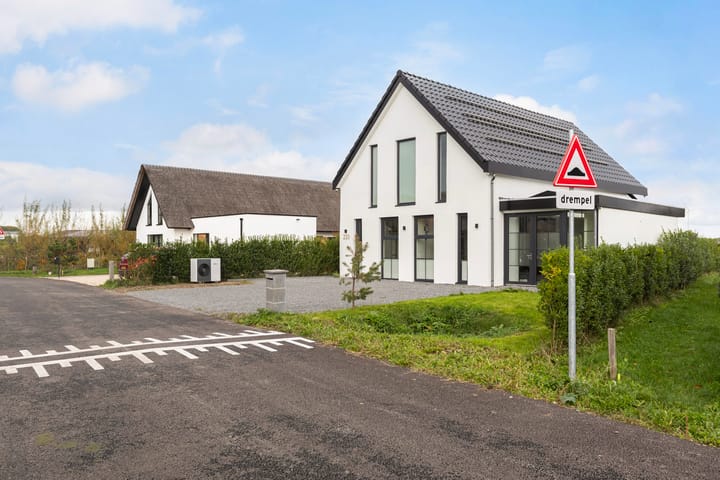 Foto 57 van Oeverwalweg 233