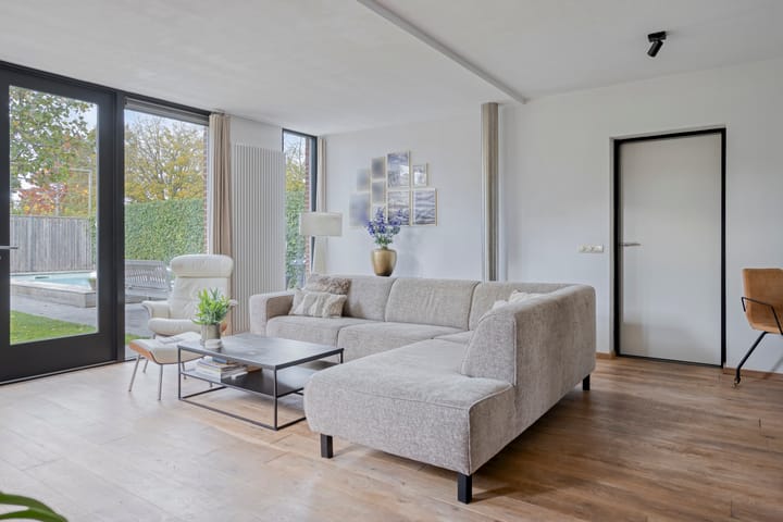 Foto 7 van Hoefbladstraat 12