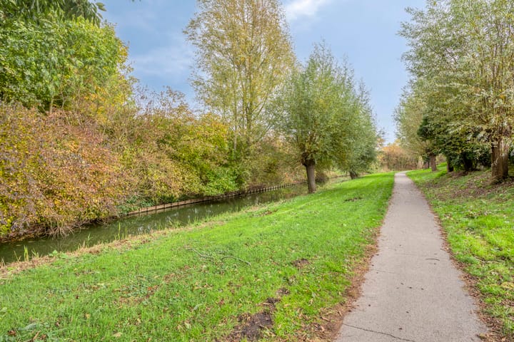 Foto 39 van Hoefbladstraat 12