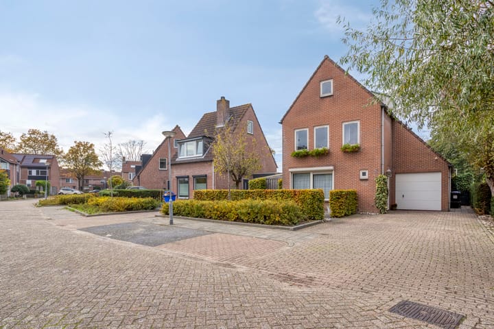 Foto 41 van Hoefbladstraat 12