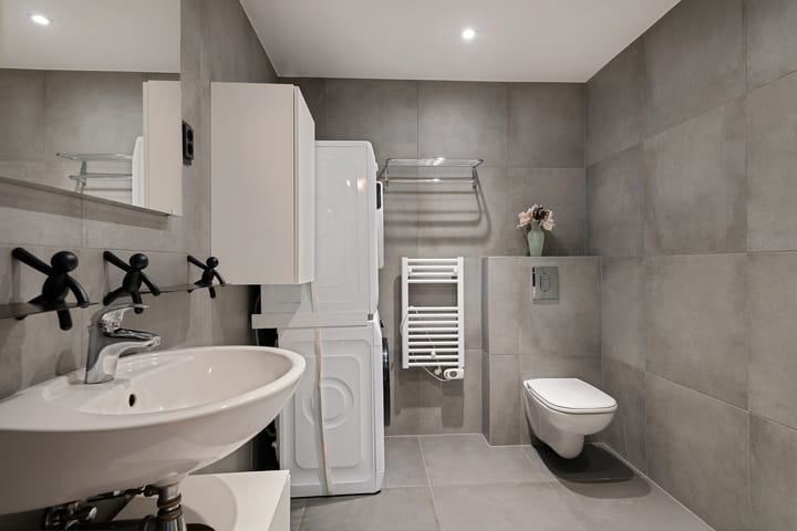 Photo 17 of Oosteinderlaan 26