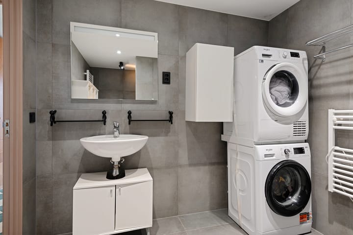 Photo 18 of Oosteinderlaan 26