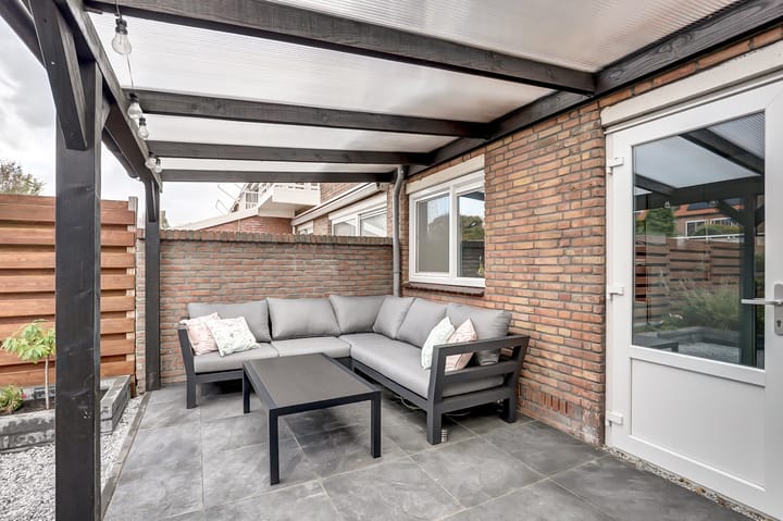 Foto 23 van Larixlaan 34