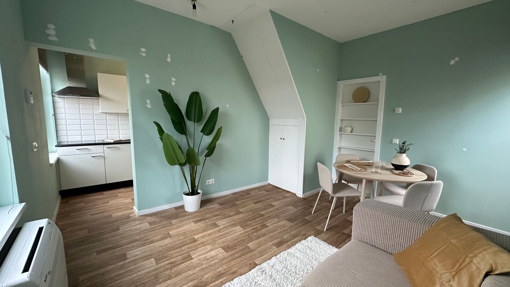 Photo 3 of Zuid-Oostsingel 10-B