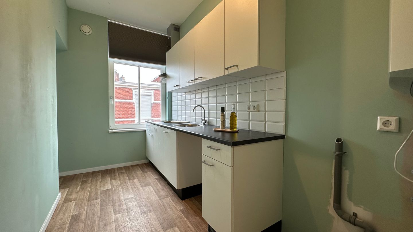 Photo 5 of Zuid-Oostsingel 10-B