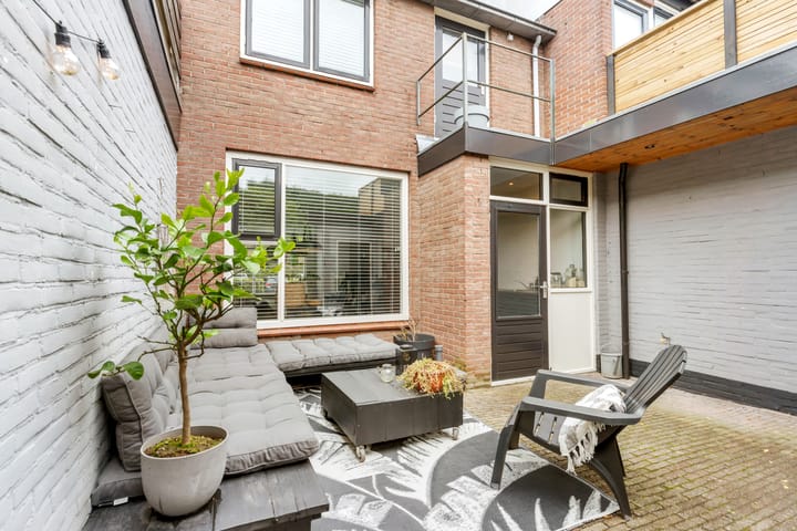 Photo 5 of Professor Eijkmanstraat 9