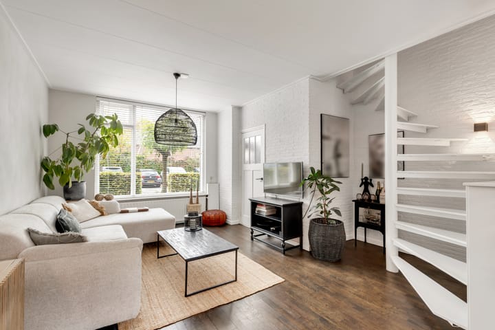 Photo 8 of Professor Eijkmanstraat 9