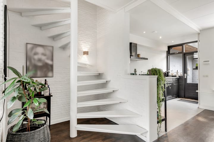 Photo 10 of Professor Eijkmanstraat 9