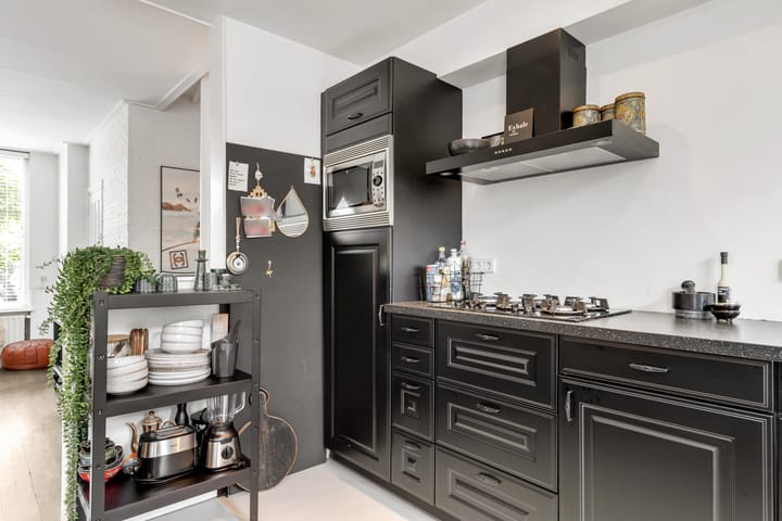 Photo 14 of Professor Eijkmanstraat 9