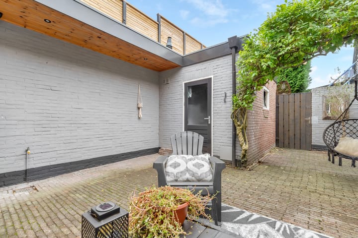 Photo 26 of Professor Eijkmanstraat 9