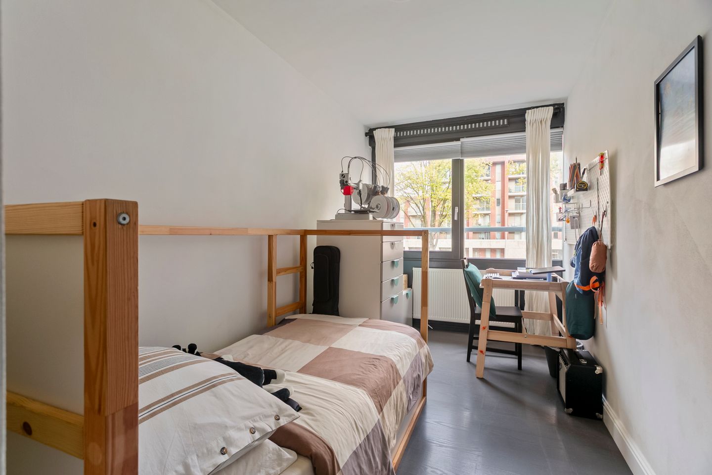 Photo 14 of Zandvoortstraat 3