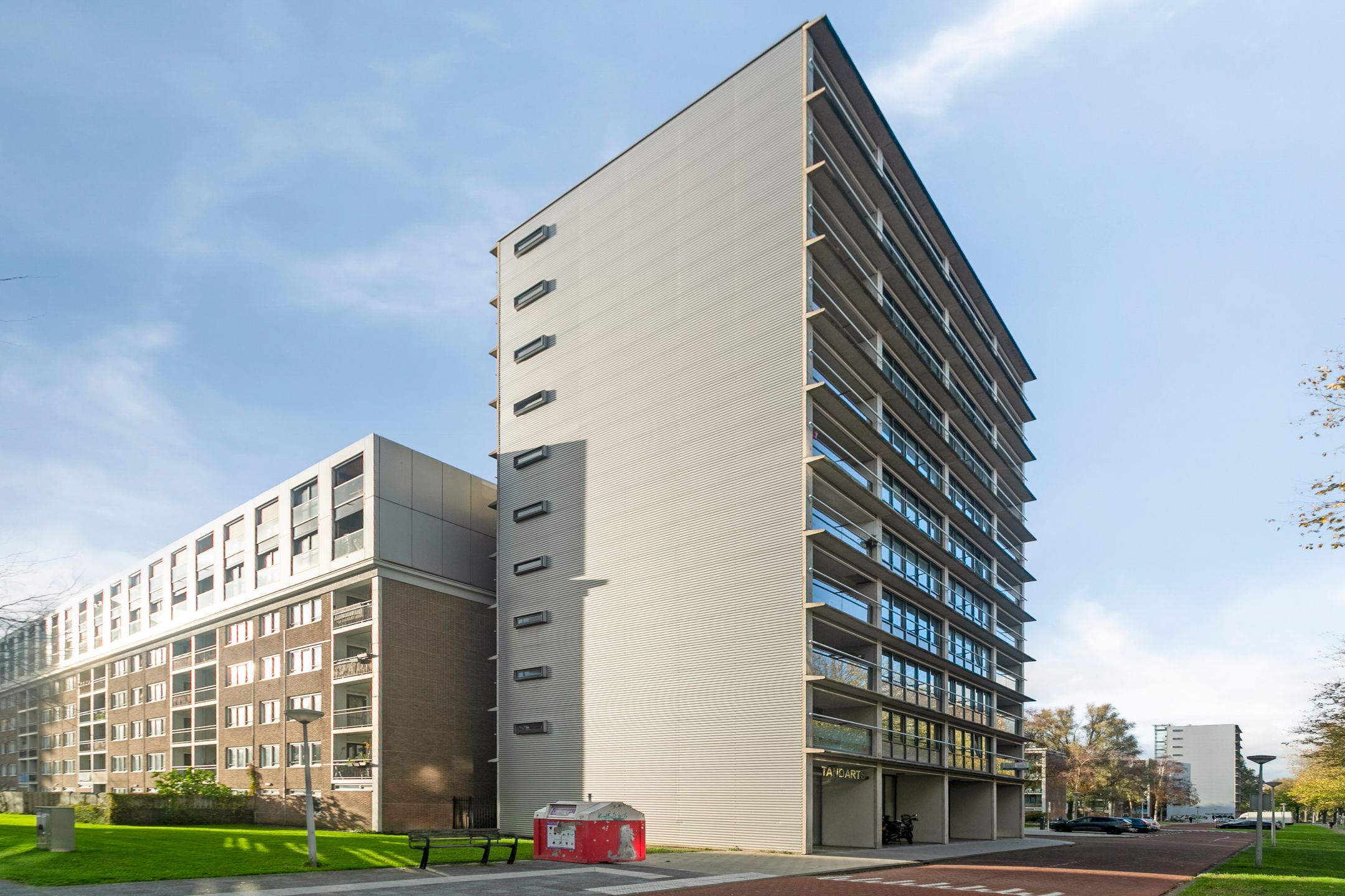 Photo 39 of Zandvoortstraat 3