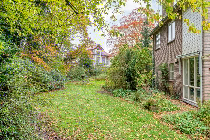 Photo 46 of De Esch 2