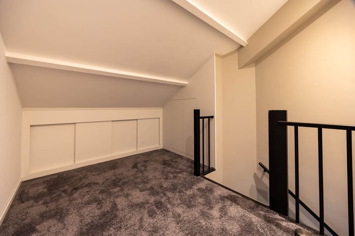 Foto 23 van van Schagenhof 9