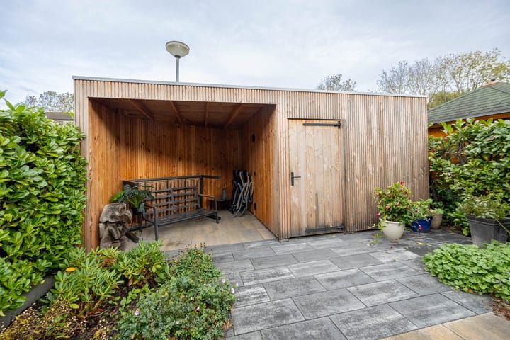 Foto 31 van van Schagenhof 9