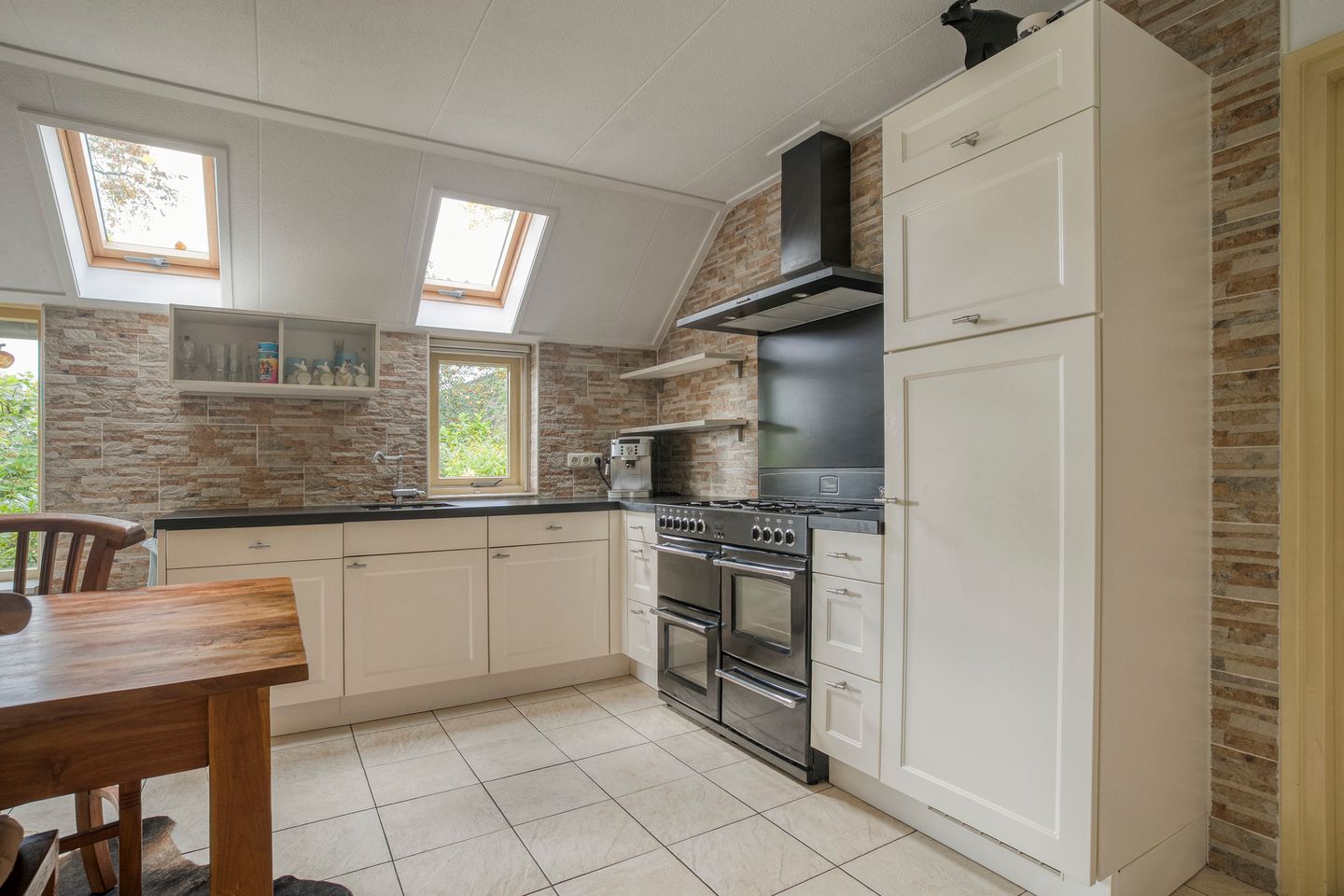 Foto 25 van Ruiten A kanaal West V 4