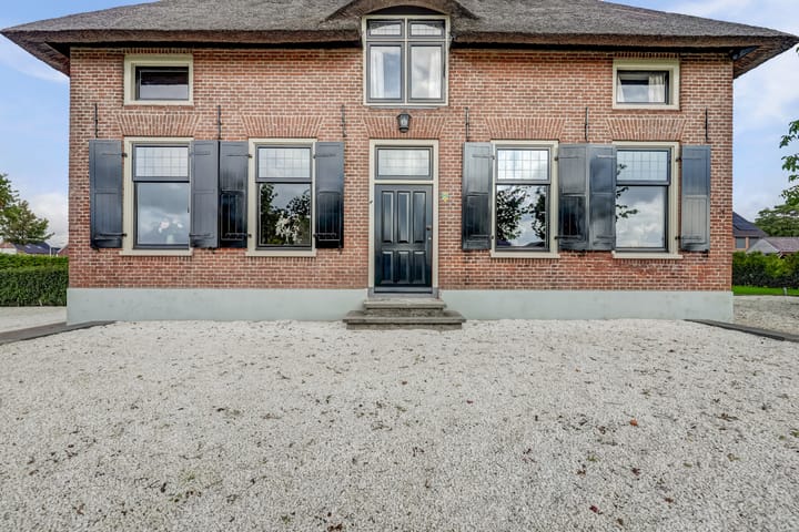 Photo 16 of Ommestraat 3