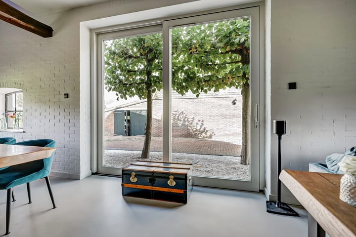 Photo 35 of Ommestraat 3