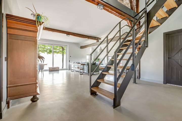 Photo 32 of Ommestraat 3