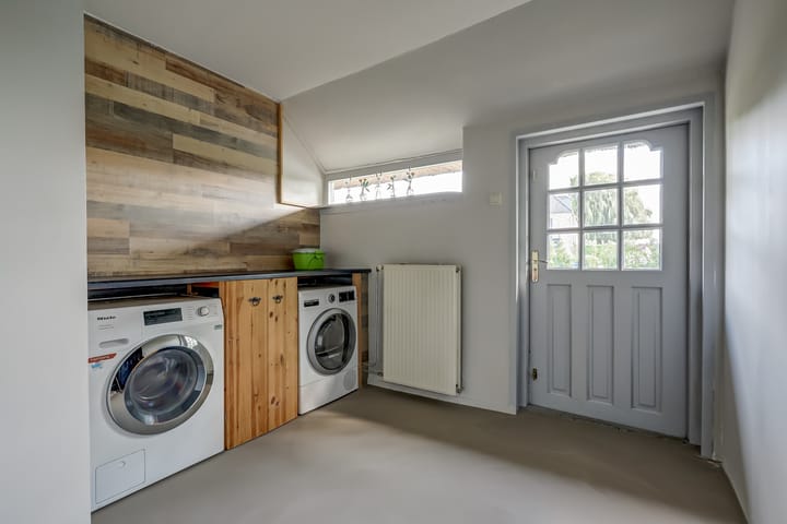 Photo 41 of Ommestraat 3