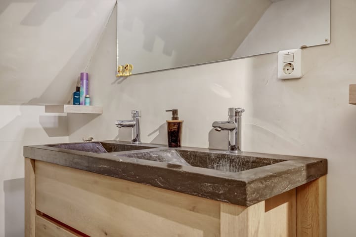 Photo 74 of Ommestraat 3