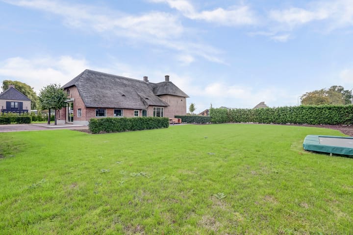 Photo 93 of Ommestraat 3