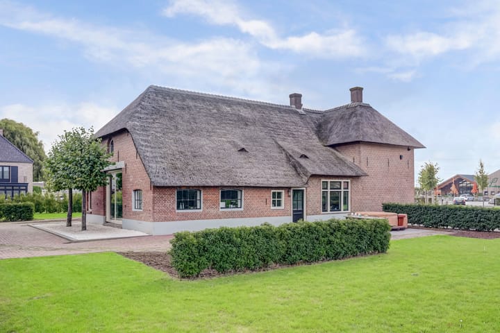 Photo 94 of Ommestraat 3