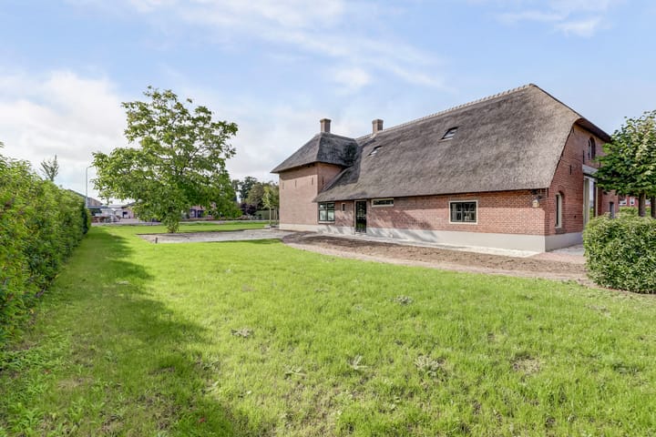 Photo 101 of Ommestraat 3