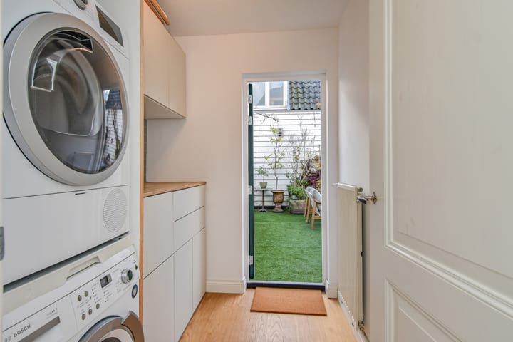 Photo 58 of Oosteinde 191