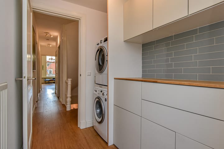 Photo 59 of Oosteinde 191