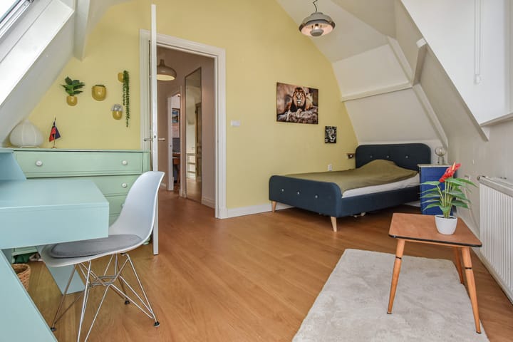 Photo 67 of Oosteinde 191