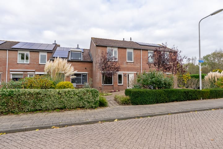 Foto 33 van Tuinlaan 24