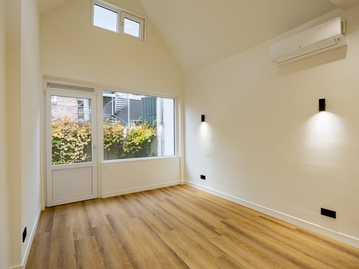 Foto 19 van Spittaalstraat 47