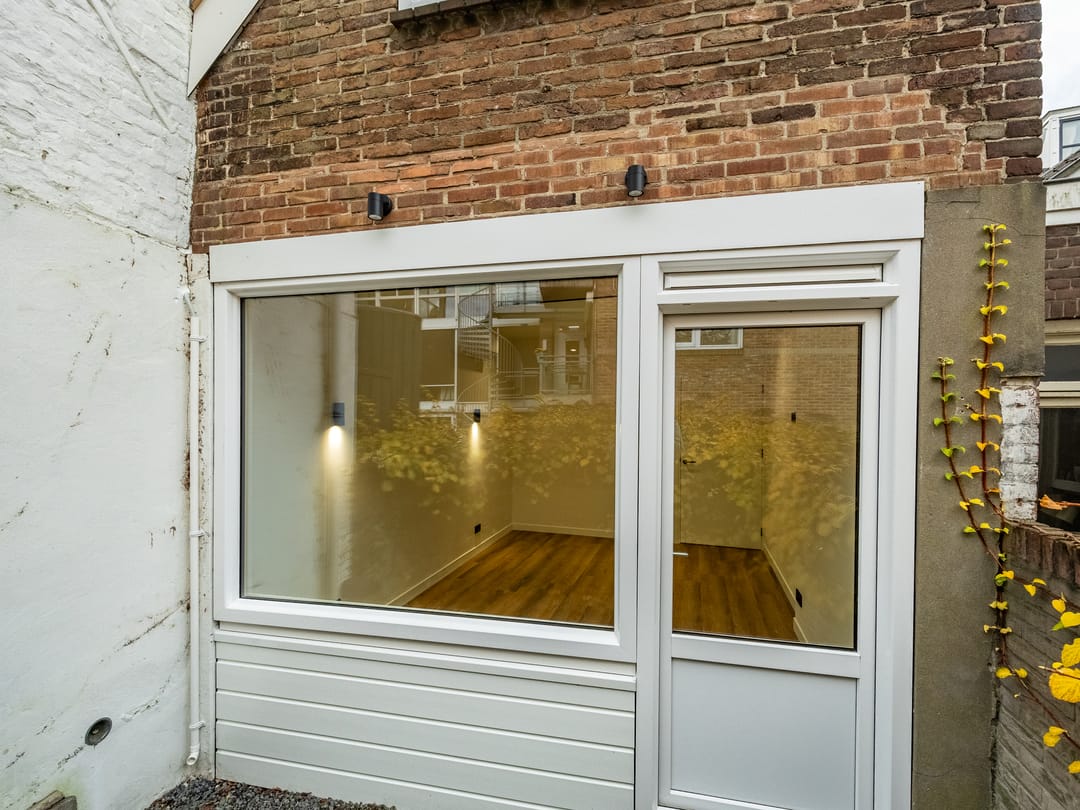 Photo 22 of Spittaalstraat 47