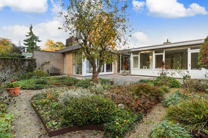 Foto 2 van Esdoornlaan 48