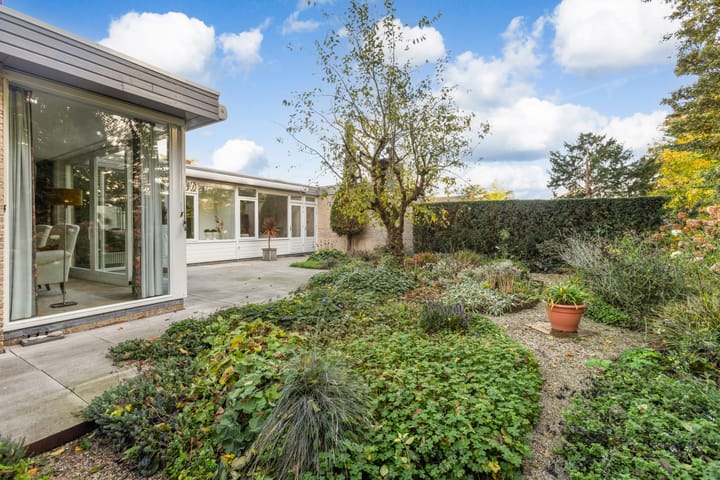 Foto 3 van Esdoornlaan 48