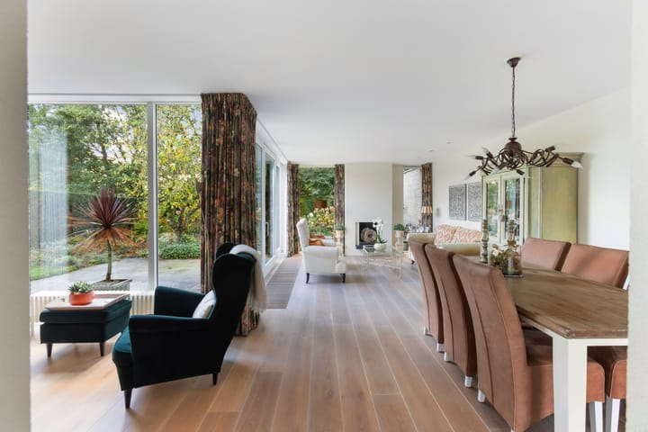 Foto 4 van Esdoornlaan 48