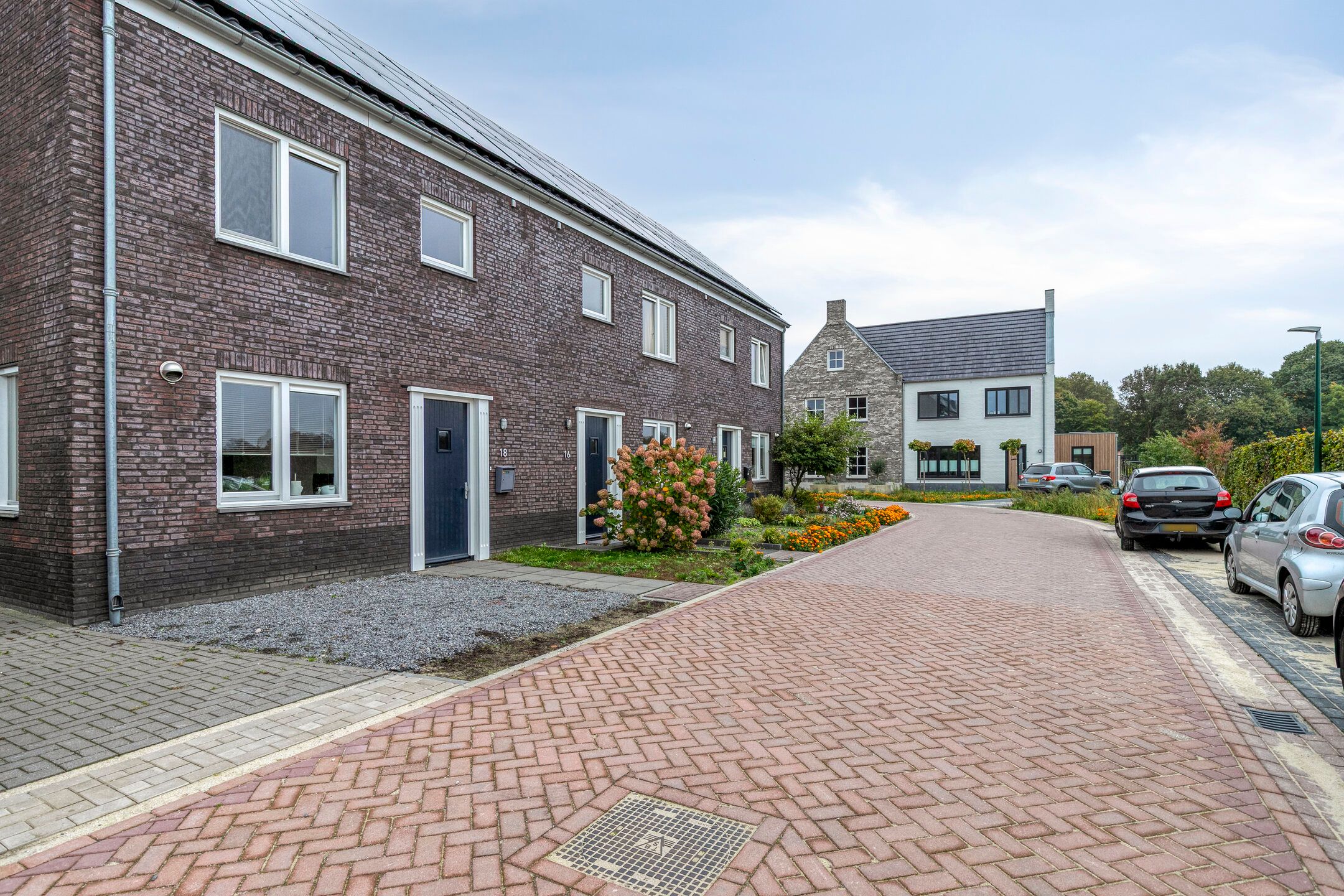 Foto 42 van Den Berk 18