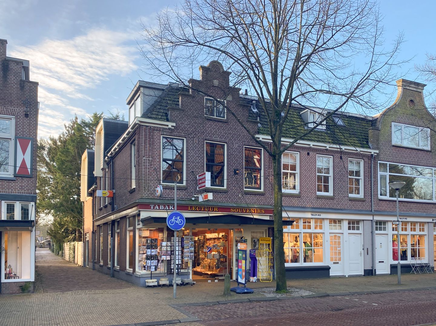 Photo 4 of Stationsstraat 13