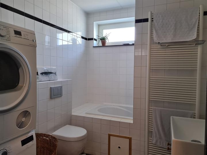 Foto 10 van Adikade 62